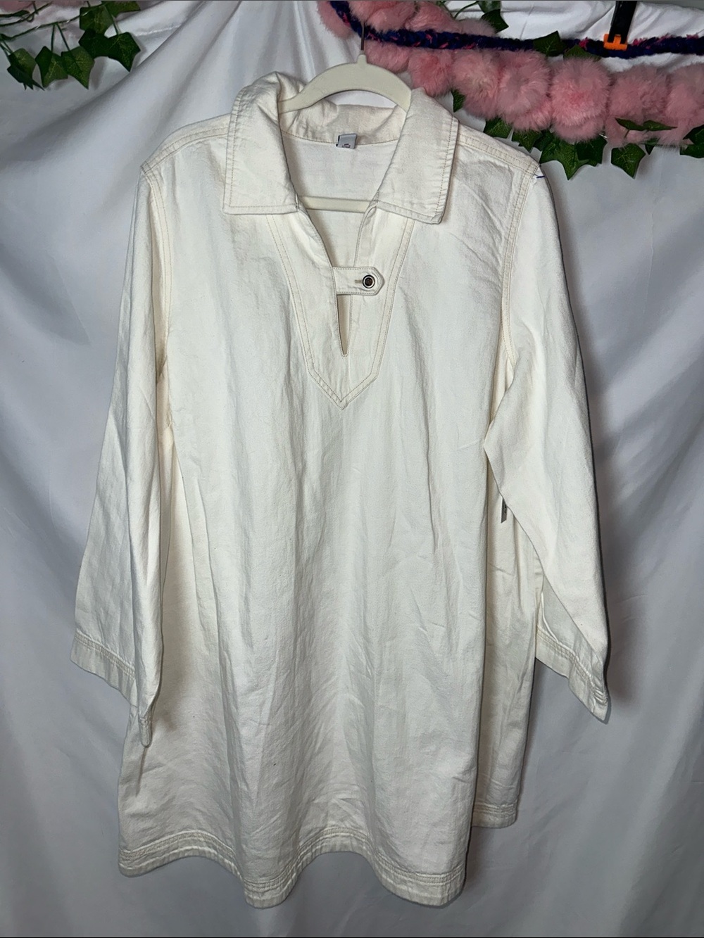 Old Navy Cream Long-Sleeve Pullover or dress with Notch Neck